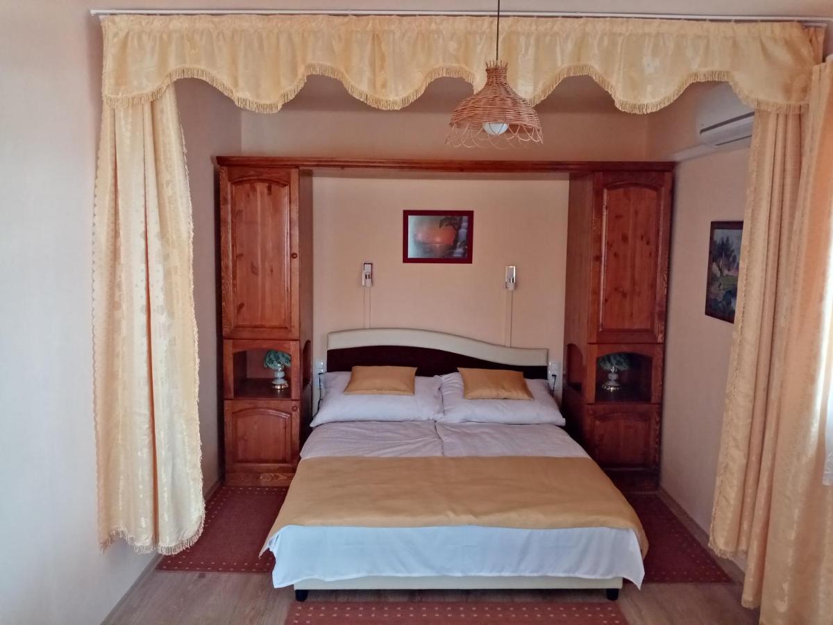 Jázmin-Szieszta Apartmanház Balatonfüred Kültér fotó